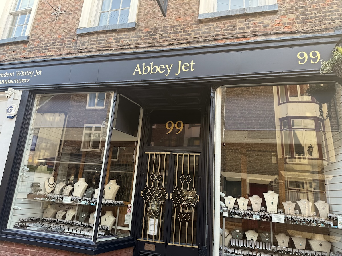 Abbey Jet of Whitby  Welcome To Whitby!